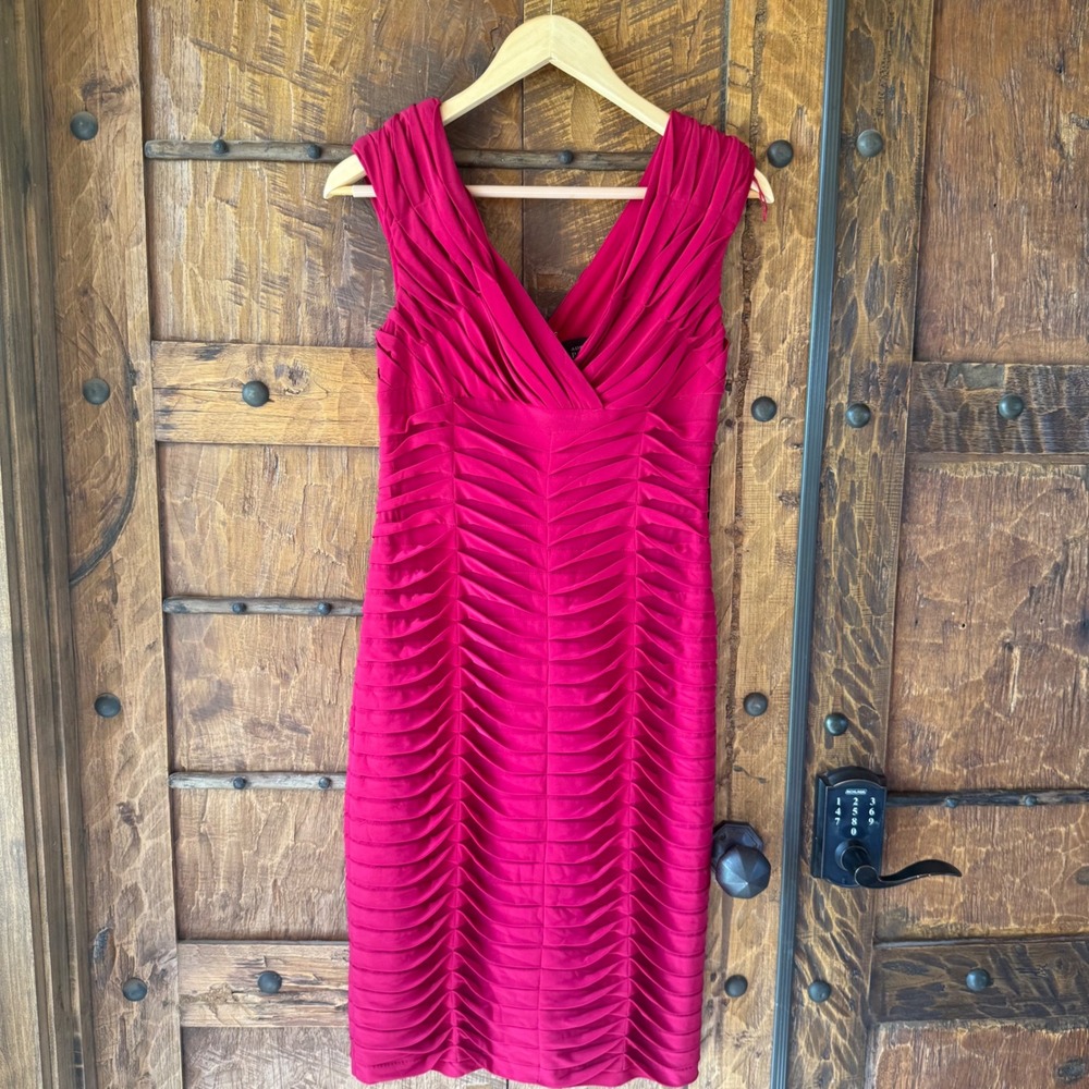 Adrianna Papell Dress Women 8 Pink Ruched V-Neck Pleated Cocktail Formal Party